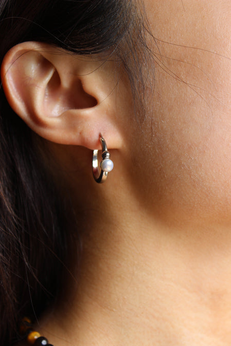 Peyton Pearl Earrings