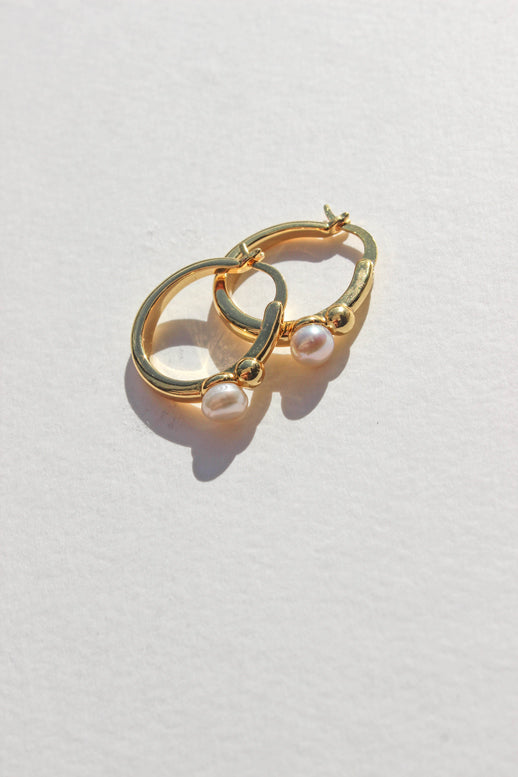 Peyton Pearl Earrings