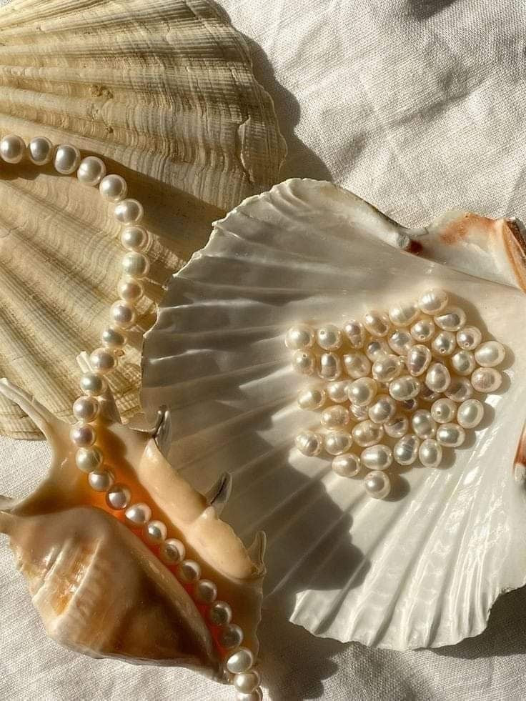 Pearls. Eternal, effortless, yours.