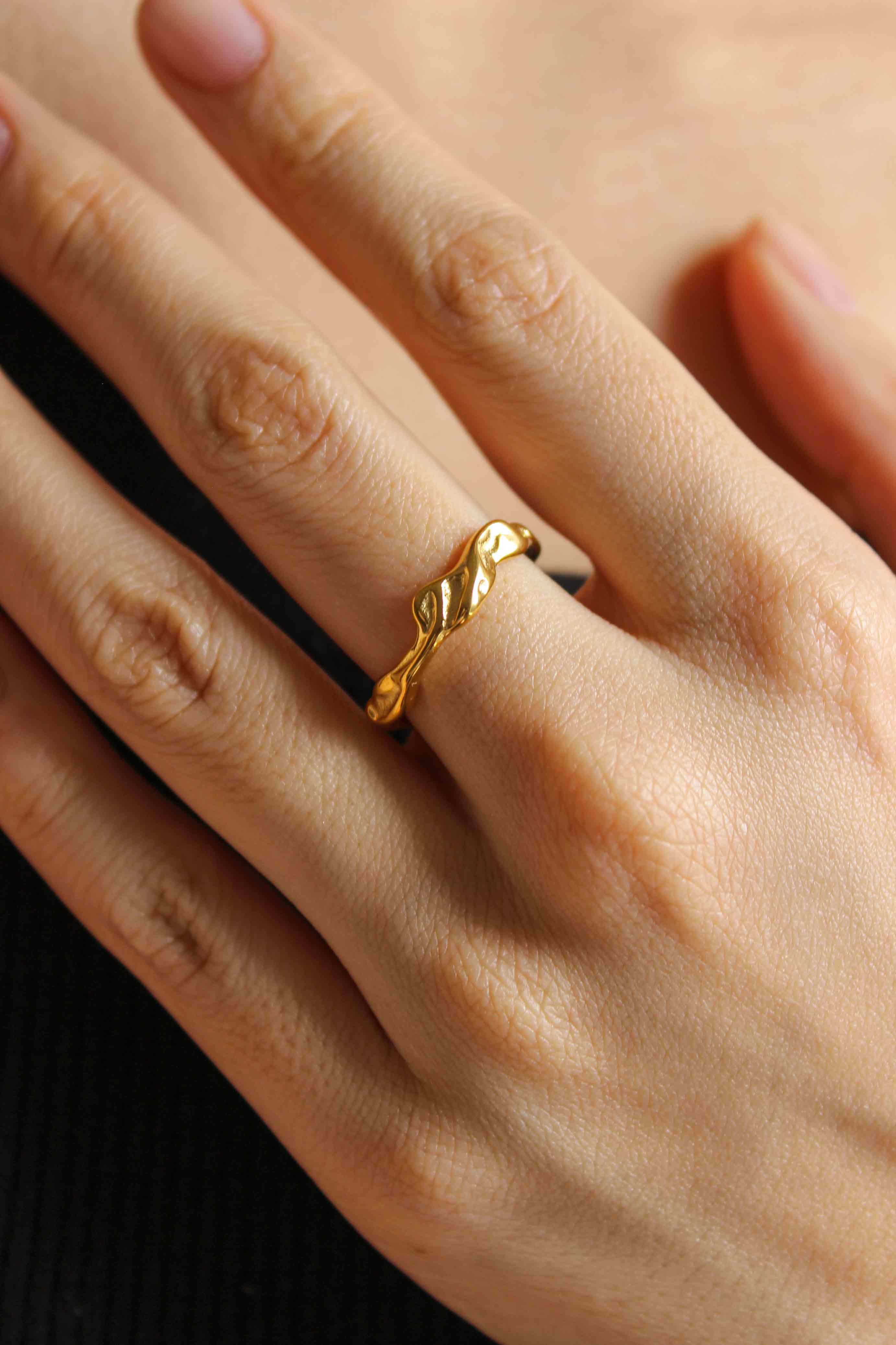 Wave Ring