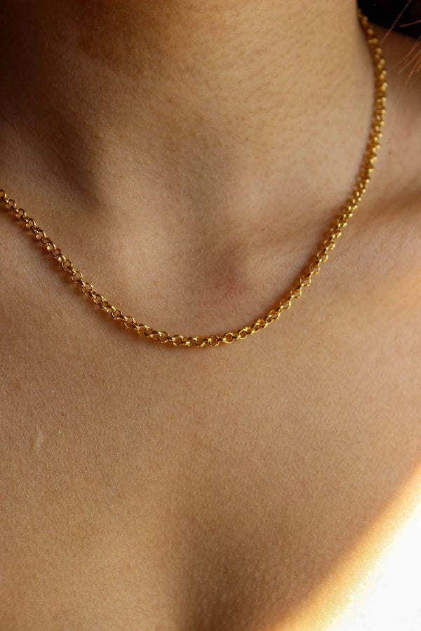 Mivea Chain Necklace
