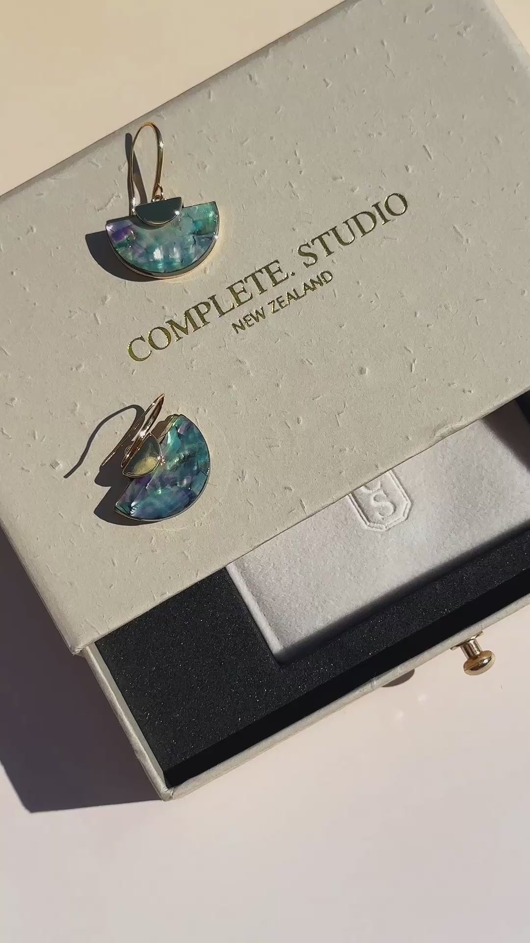 Product video preview