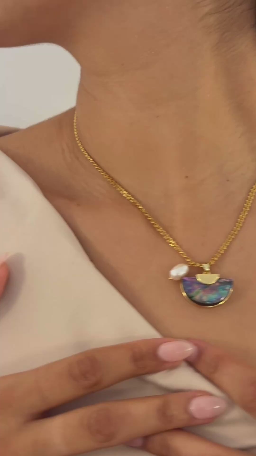 Product video preview