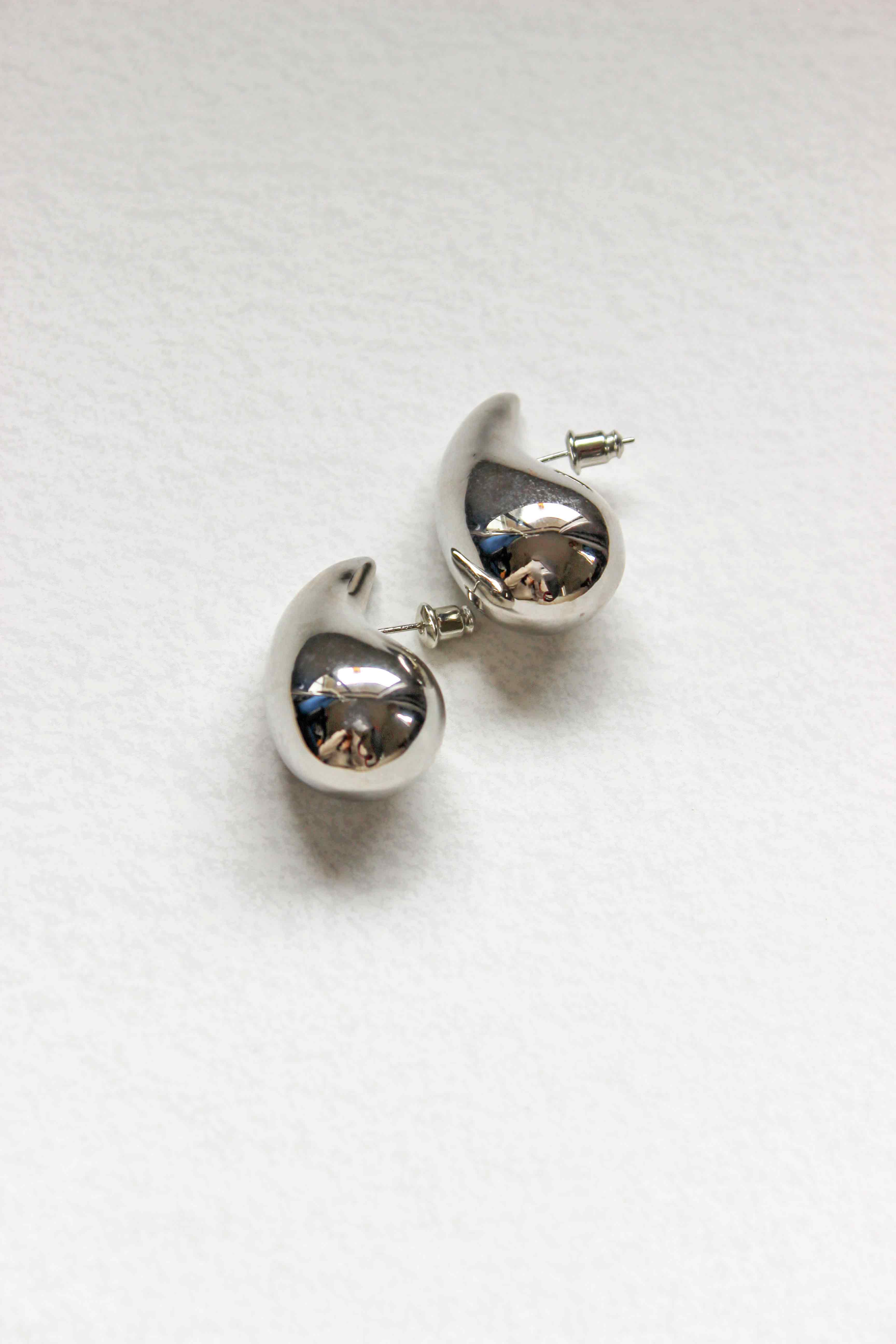 Teardrop Earrings/Silver