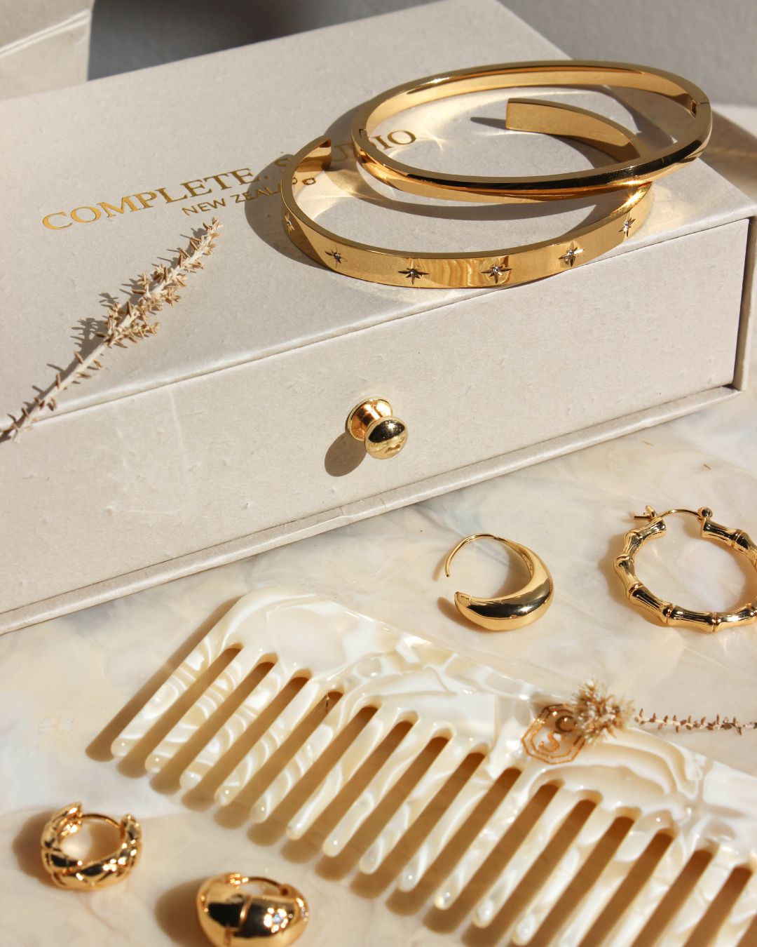 Explore the Latest Gold Bangle Trends for 2024 in New Zealand