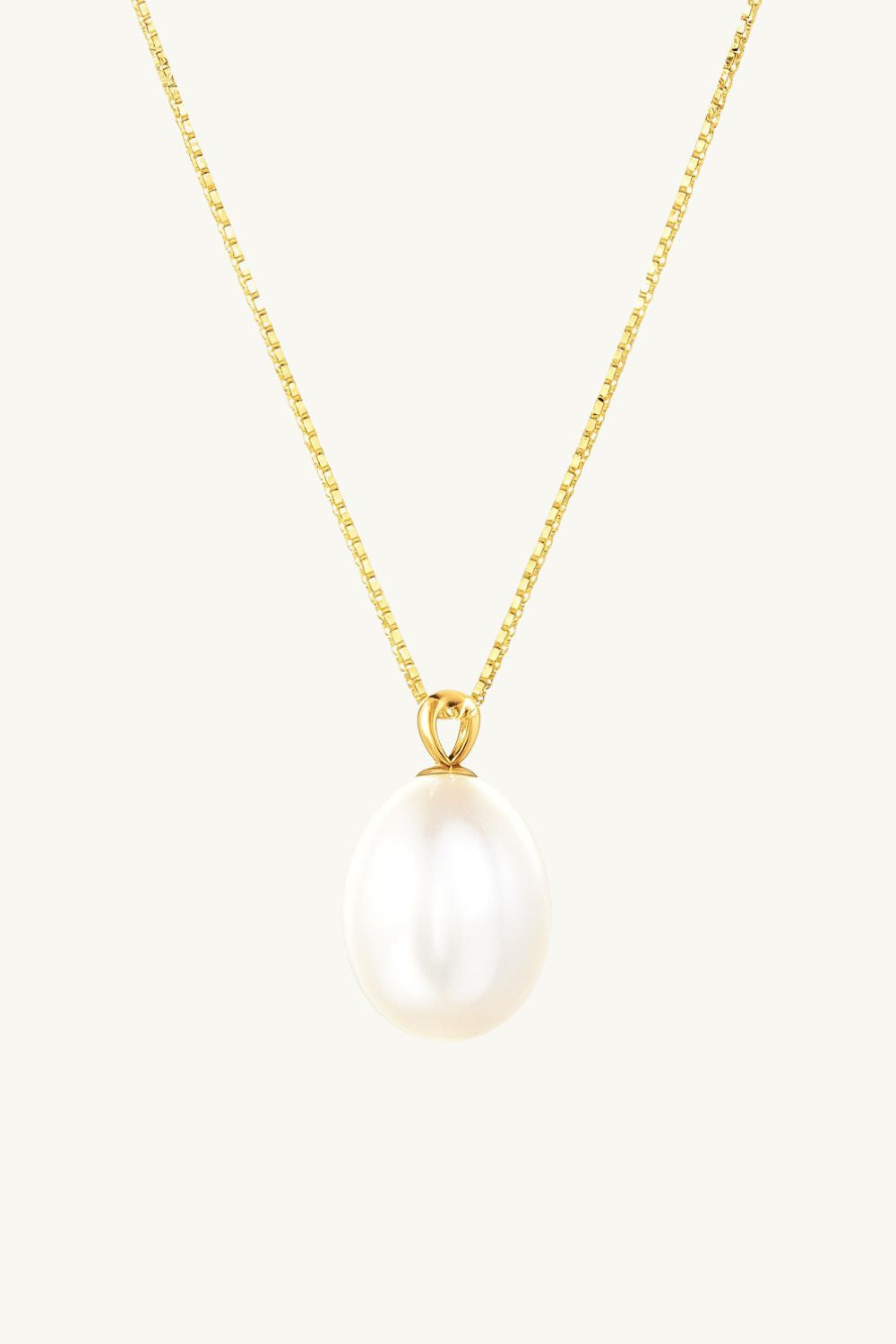 Paris Pearl Necklace