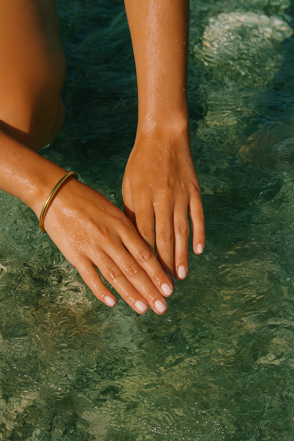 Ava Plain Bangle