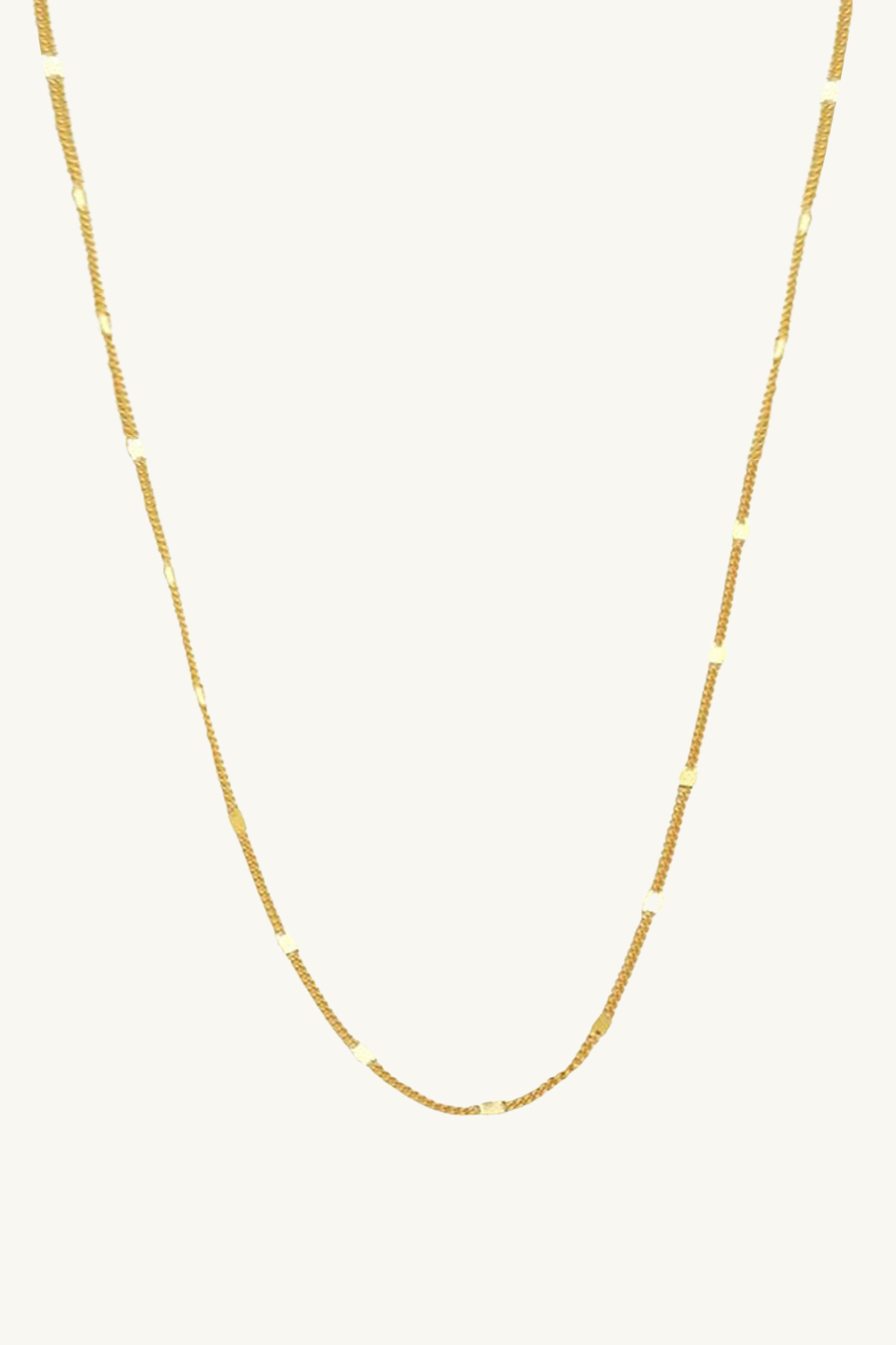 Essential Gold Chain Necklace