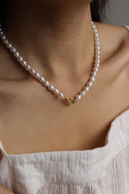 Lila Pearl Necklace