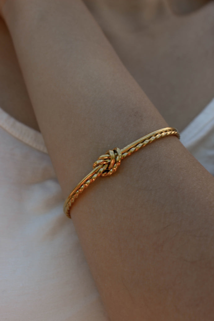 Endless Knot Bangle