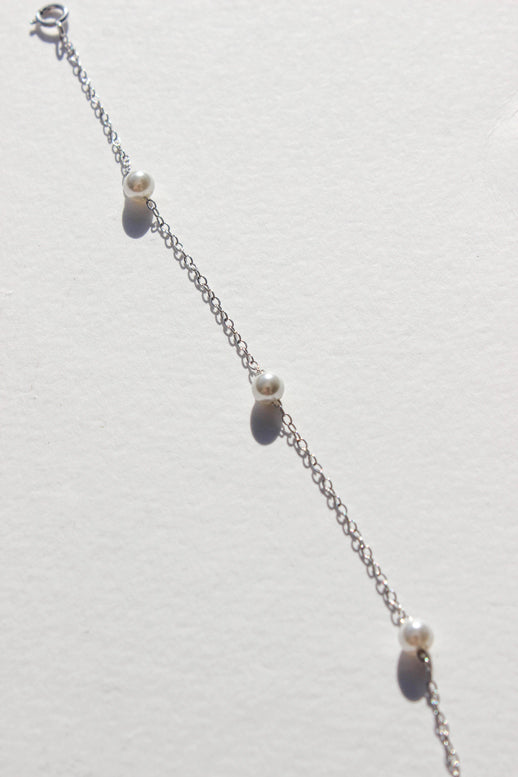 Luna Pearl Bracelet
