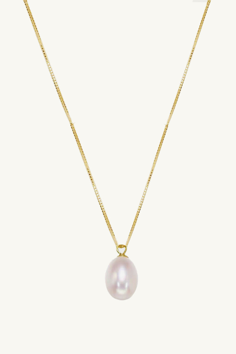 Paris Pearl Necklace