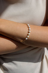 Gleaming Pearl Bangle