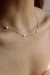 Luna Pearl Necklace