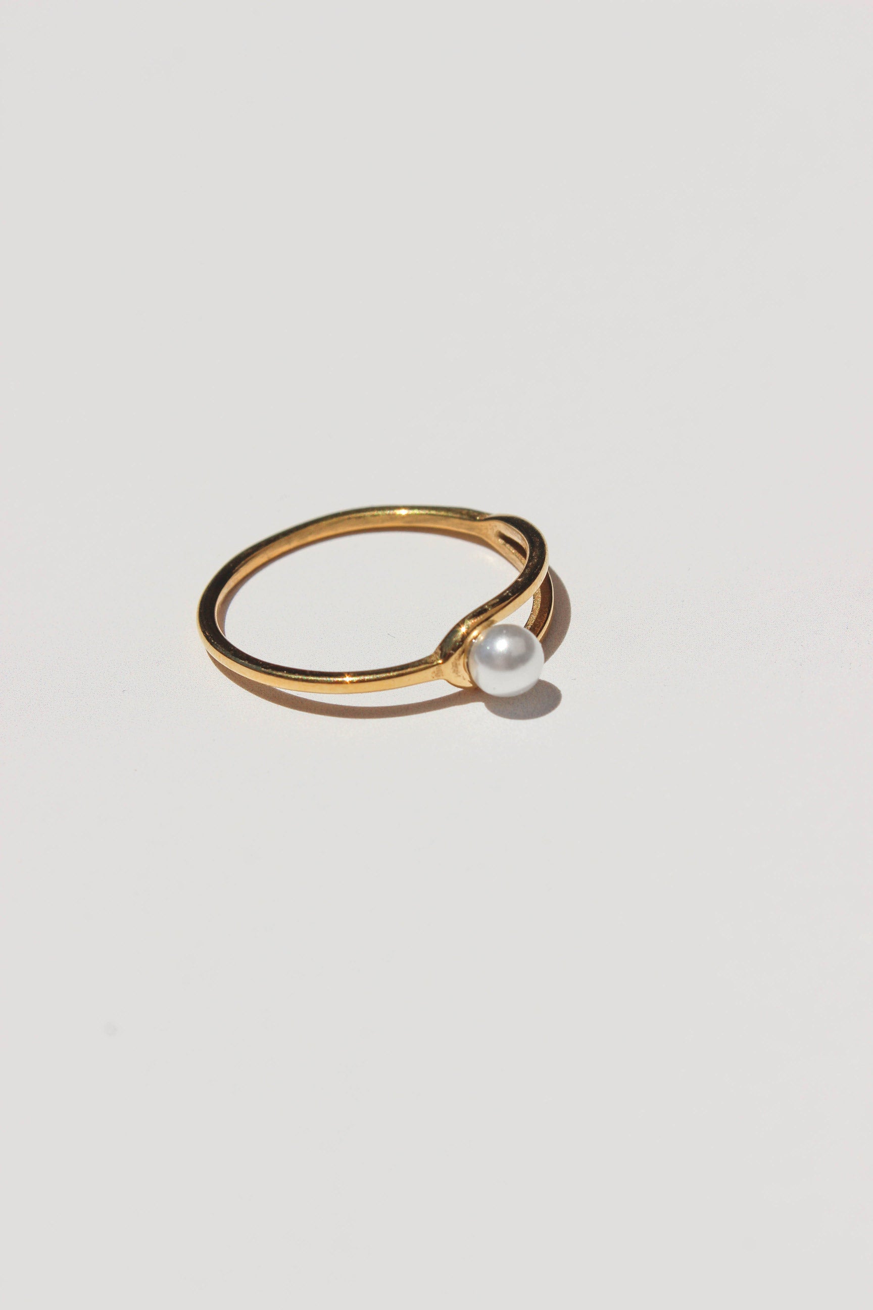 Link Pearl Ring