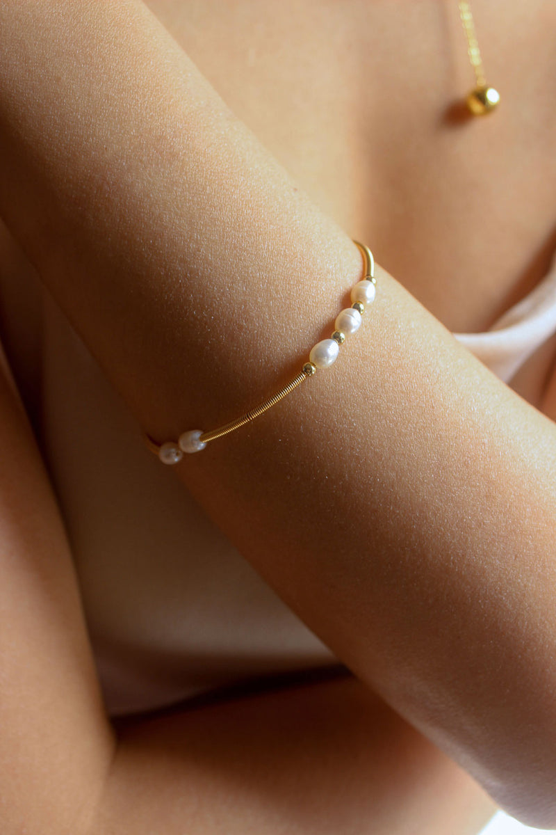 Moonlit Pearl Bangle