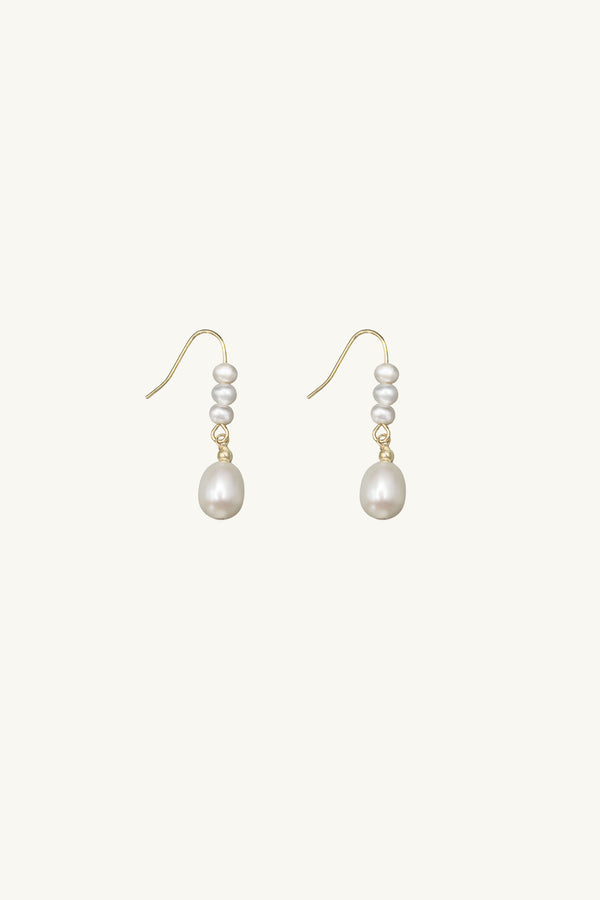 Thalia Pearl Earrings