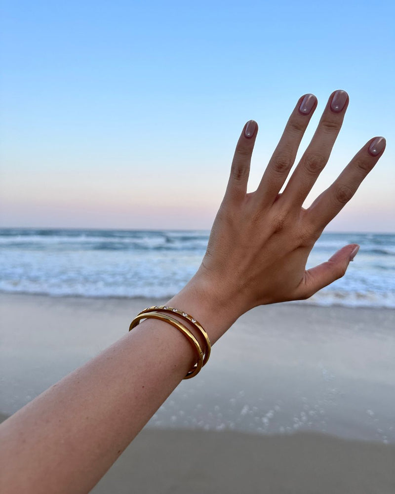 Ava Plain Bangle