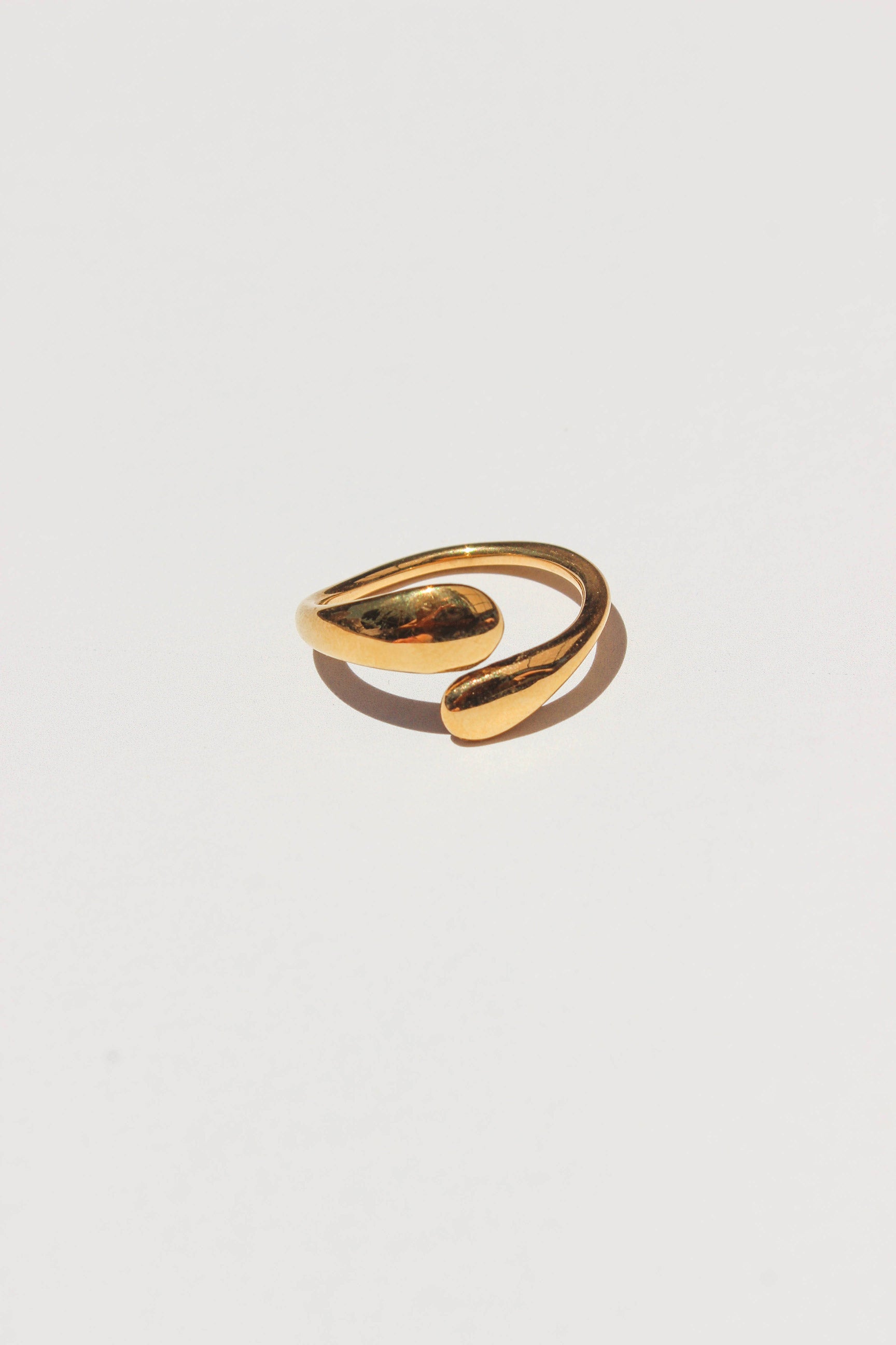 Selene Wave Ring