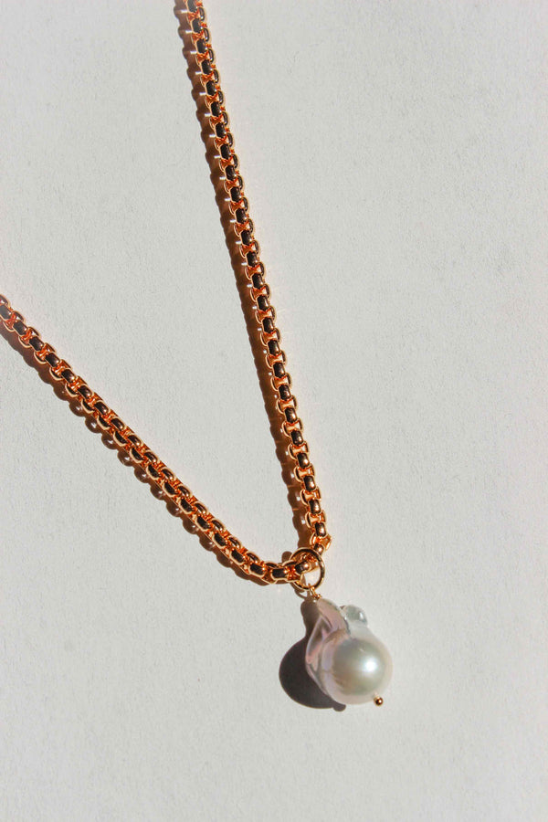 Millie Baroque Pearl Necklace