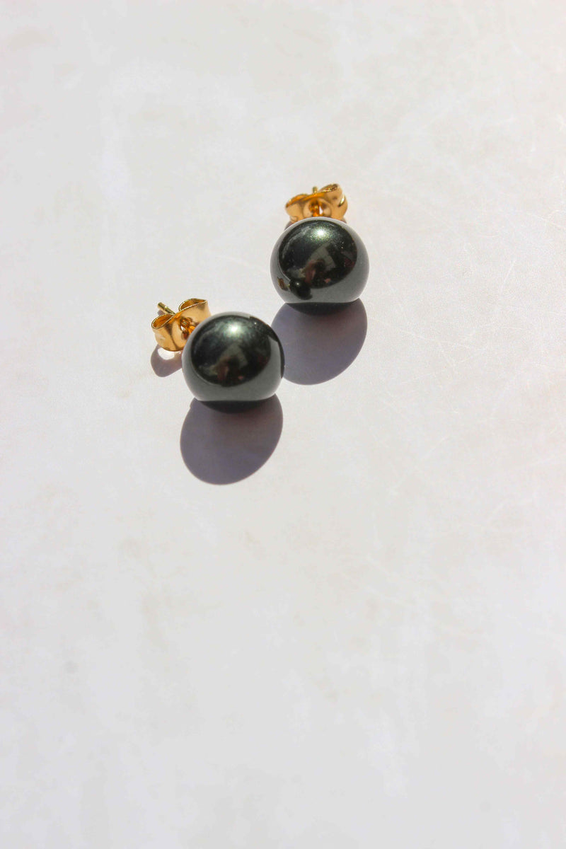 Black Pearl Stud Earrings