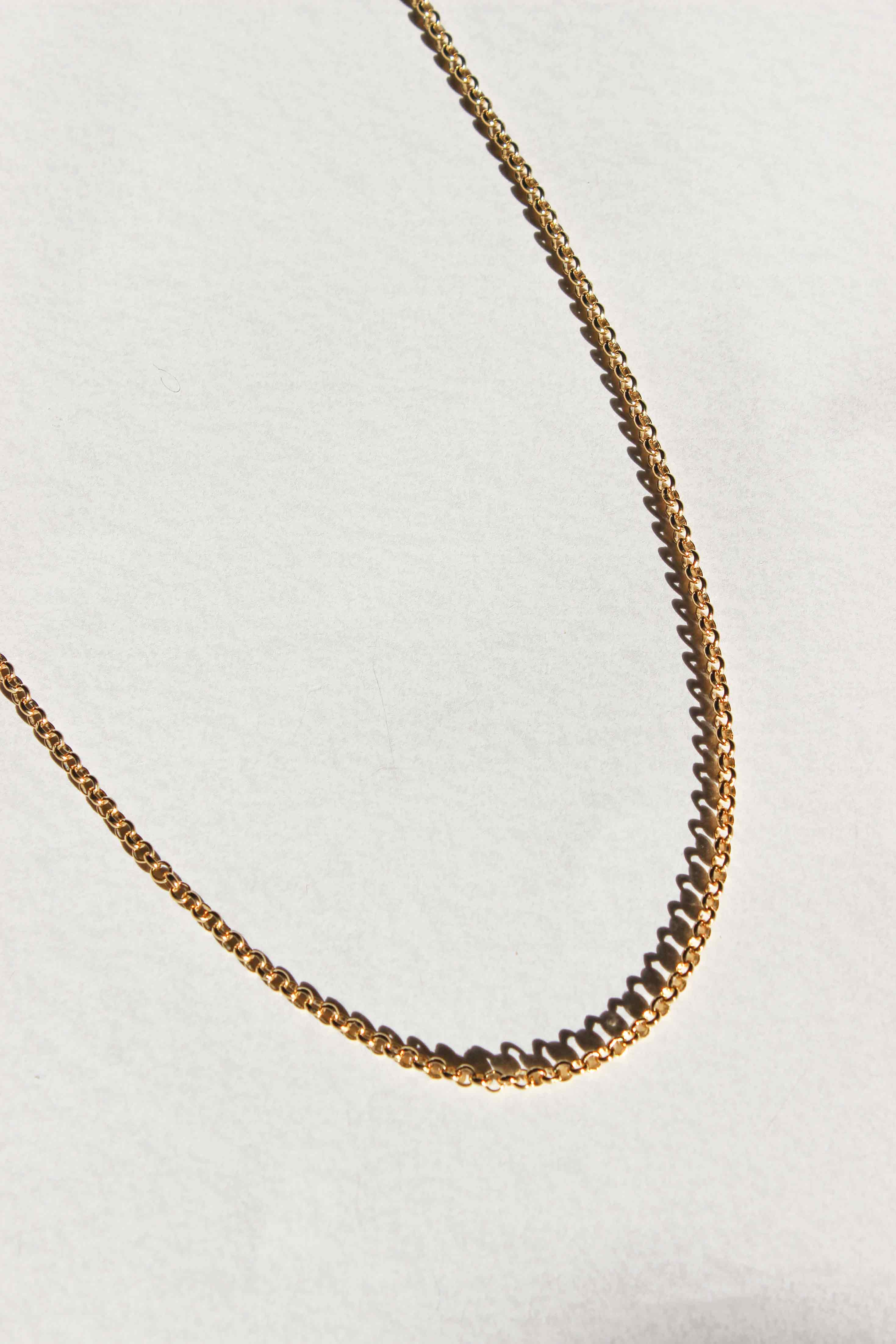 Mivea Chain Necklace