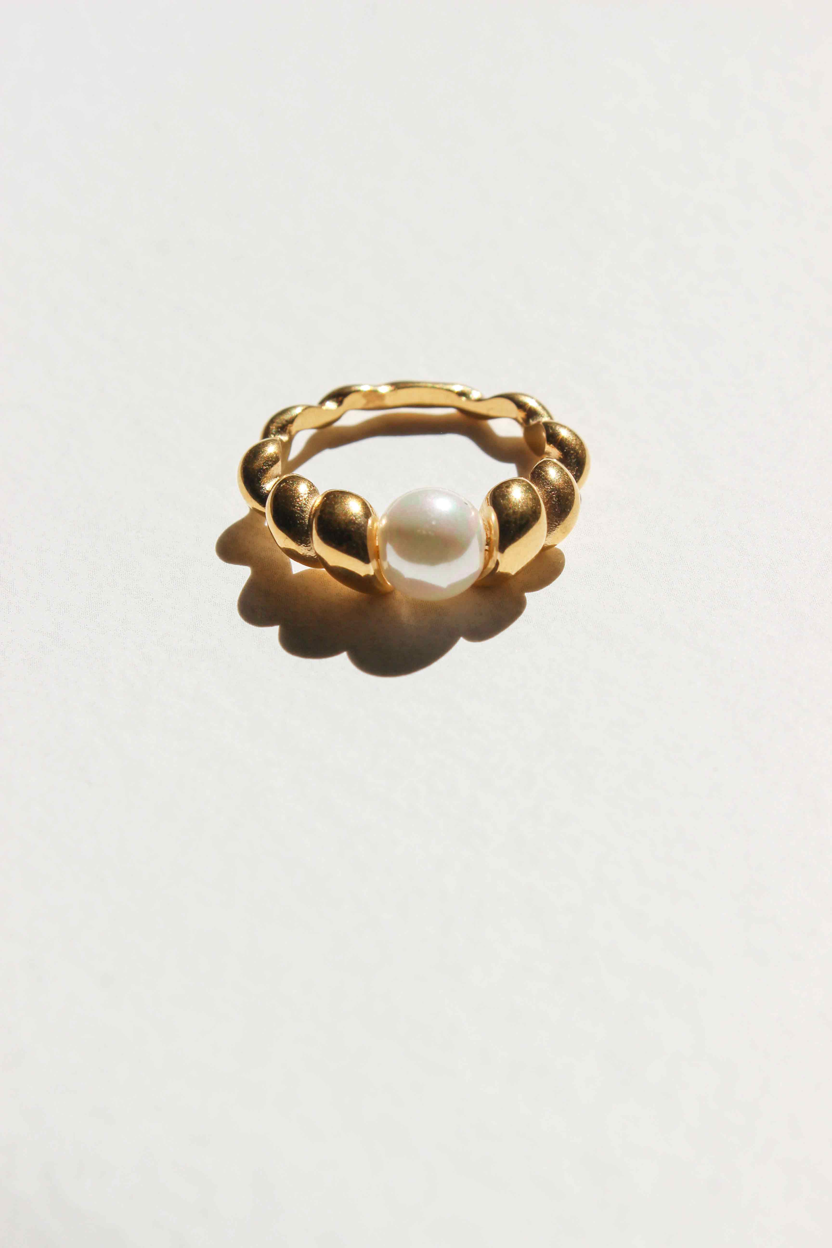 Twisted Pearl Ring