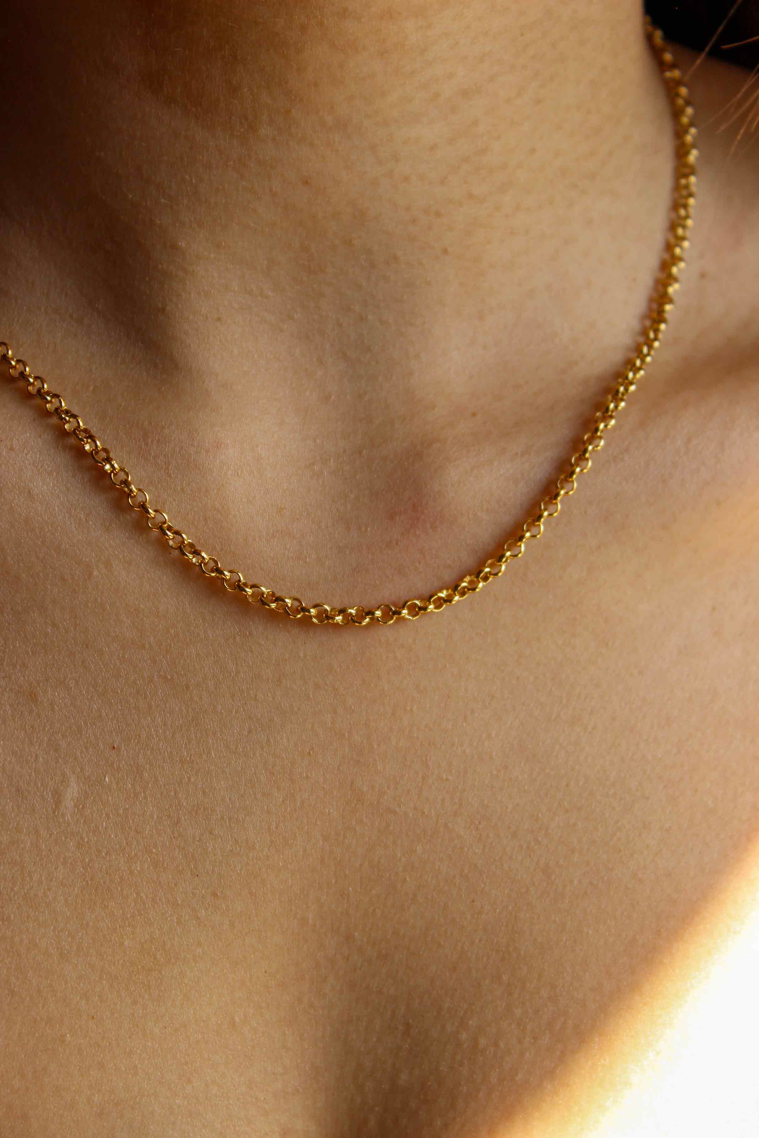 Mivea Chain Necklace