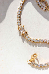 Glimmer Necklace and Bracelet Set