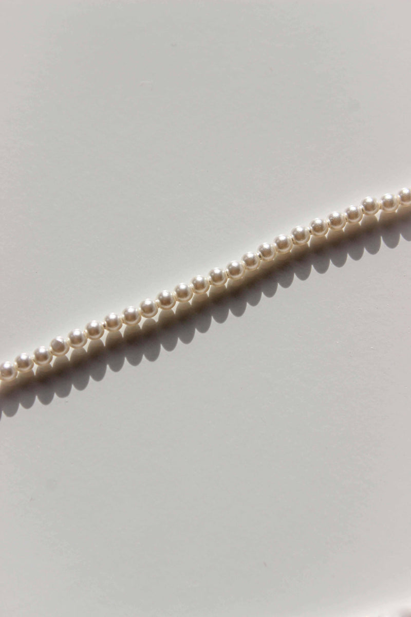 Baby Pearl Necklace - Complete. Studio