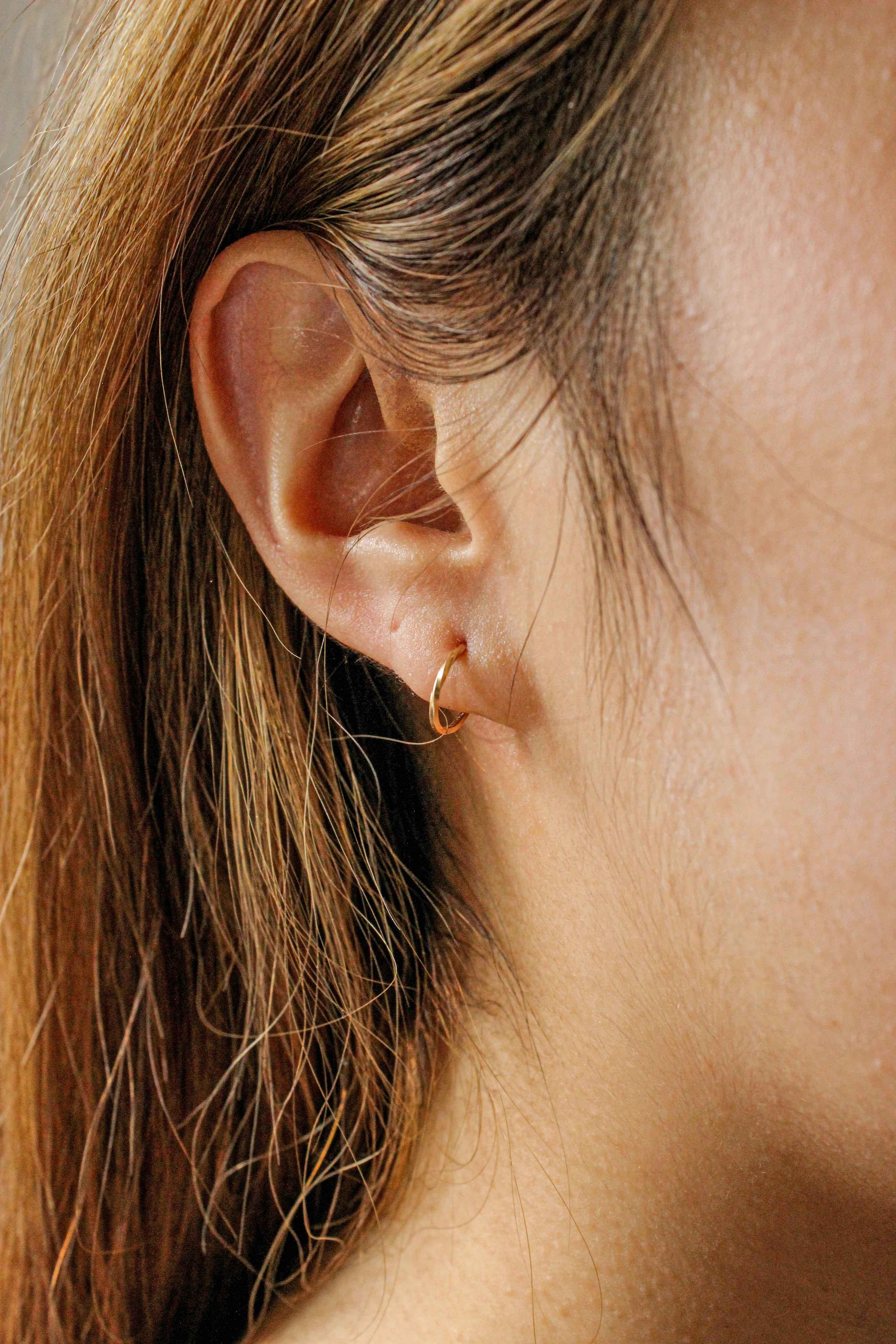 Everyday Huggie Hoop Earrings/10mm - Complete. Studio