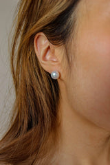 Bridget Pearl Stud Earrings/10mm - Complete. Studio