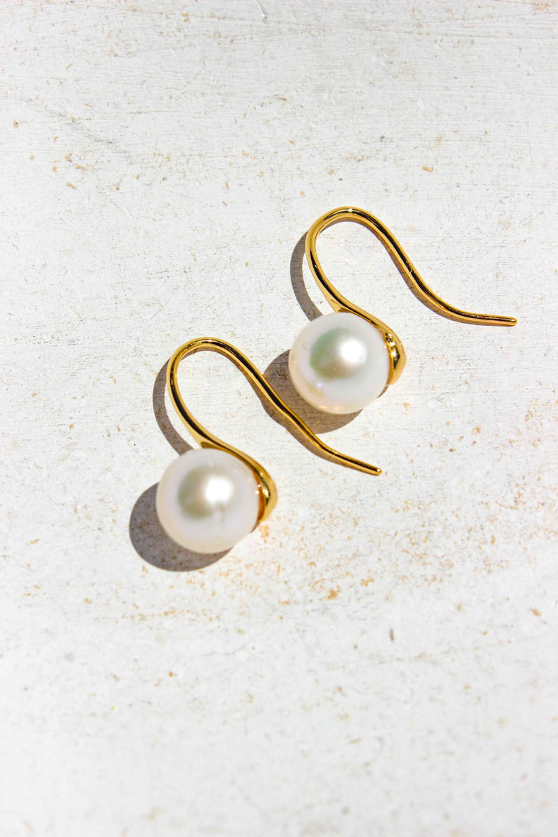 Everett Pearl Earrings - Complete. Studio